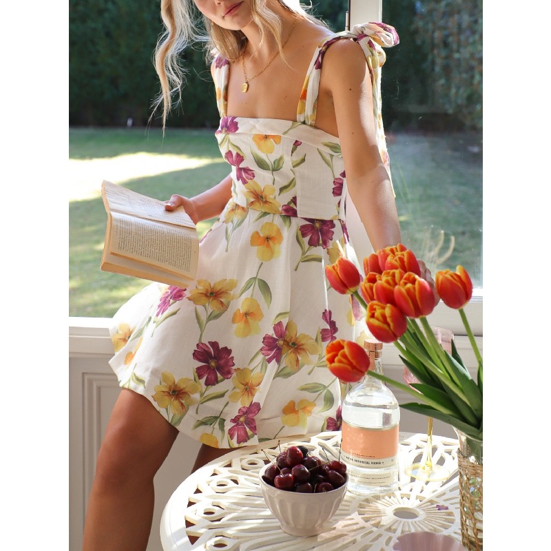 Summer Clothing Online - Modna i elegancka damska letnia sukienka