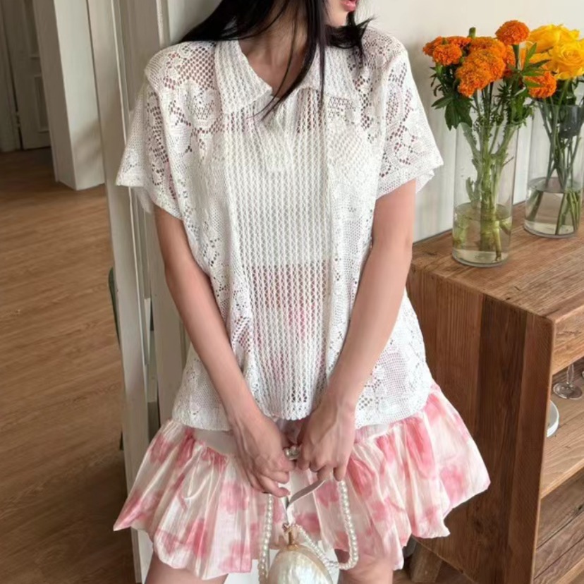 Summer Clothing Online - Koszula z koronkowym kołnierzykiem w stylu